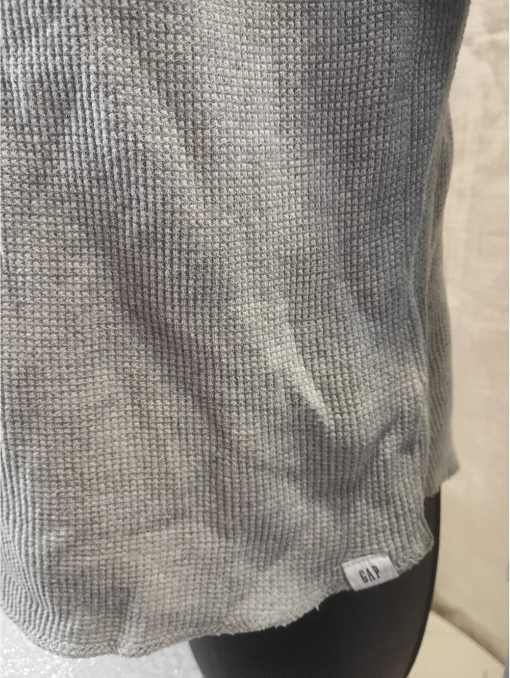 Gap Kids Boys Size XL Gray Long Sleeve Sweatshirt Used